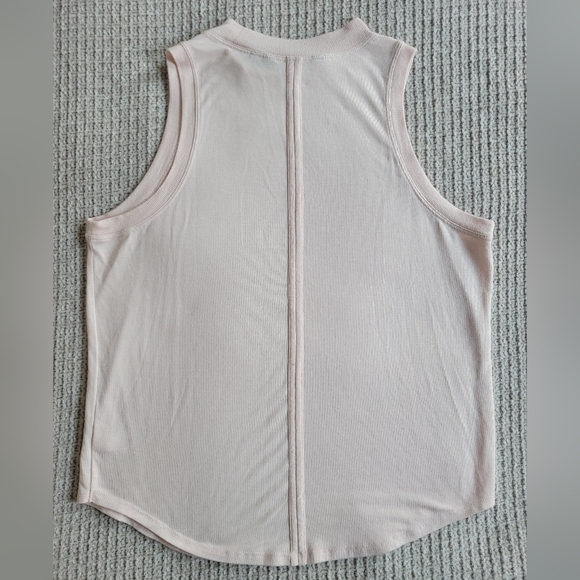 ATHLETA MEDIUM - Picture 3 of 3